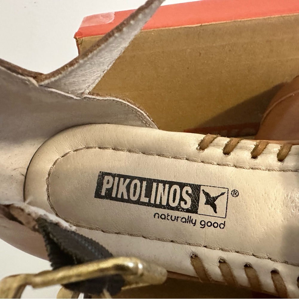 PIKOLINOS Brandy Leather Perforated Mary Jane Flats Size 40UE (US Women 9-9.5) - Picture 7 of 13